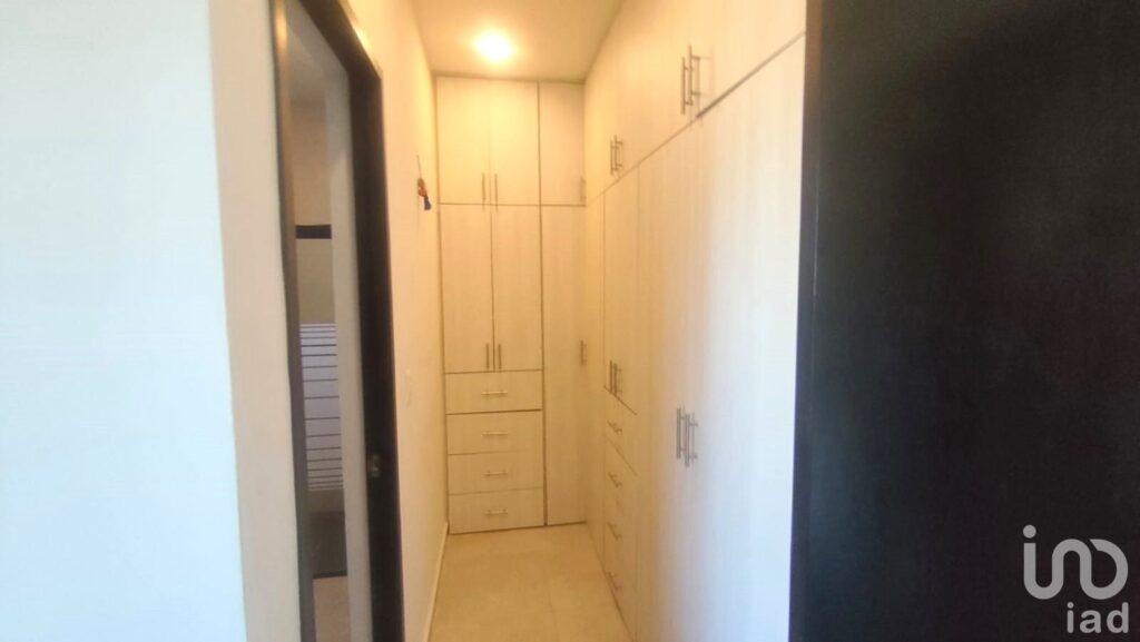 Casa Renta Amueblada Seguridad 3R 2 y medio baños