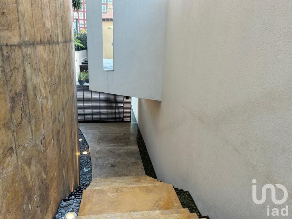 Rento Casa Inteligente en Condominio, en Hacienda Santa Fe, Bernardo Quintana #590