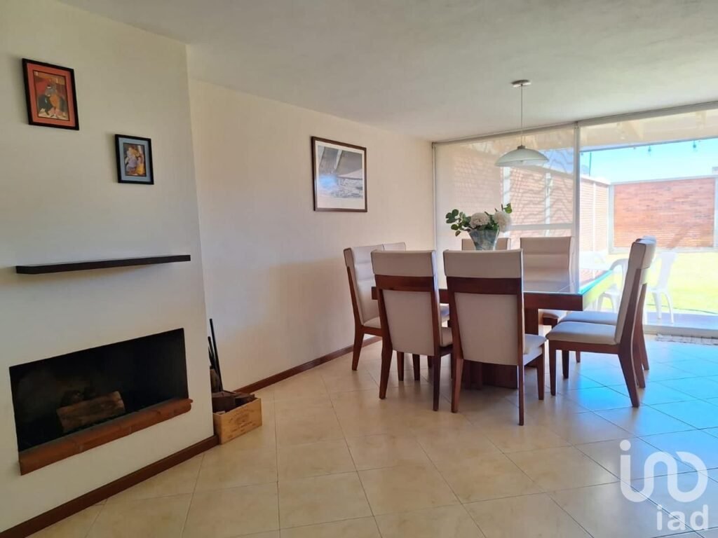 VENTA CASA BOSQUE DE LAS FUENTES