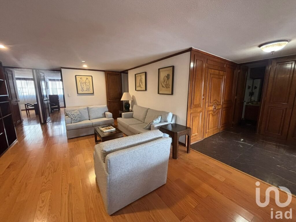 Se renta departamento amueblado con balcón en Galileo Polanco