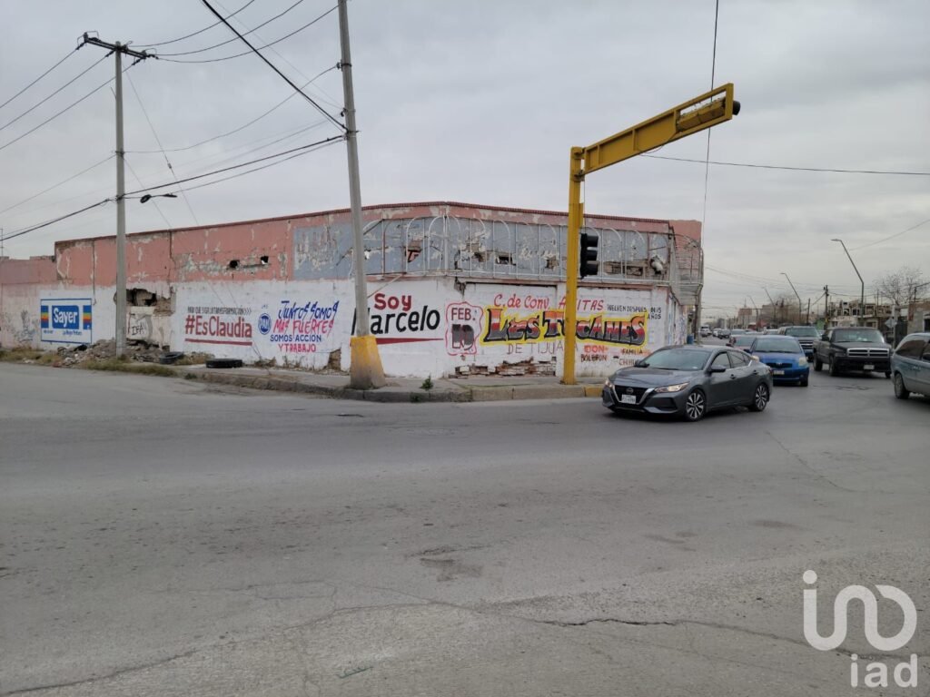TERRENO EN ESQUINA EN POSADA POMPA