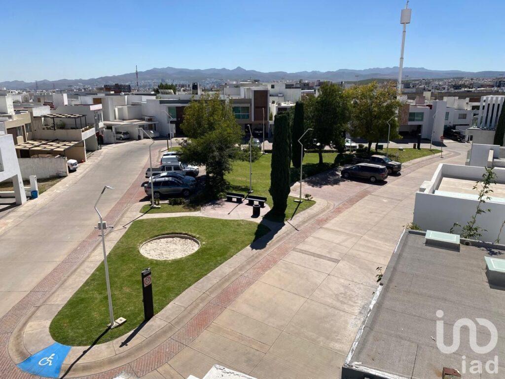 CASA NUEVA FRACCIONAMIENTO HORIZONTES RESIDENCIAL