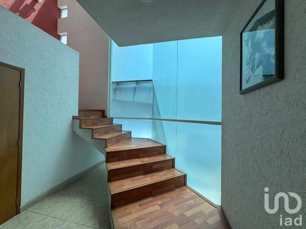 CASA EN VENTA EN CLUSTER 333 LOMAS DE ANGELOPOLIS I