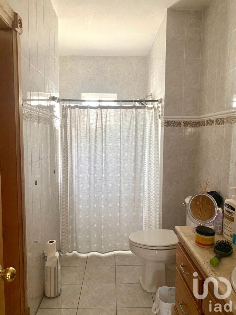 Residencia de lujo en venta,  muy amplia, excelente ubicación, construcción y acabados de primera