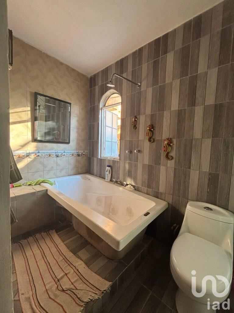 CASA EN VENTA EN TLAYACAPAN, MORELOS