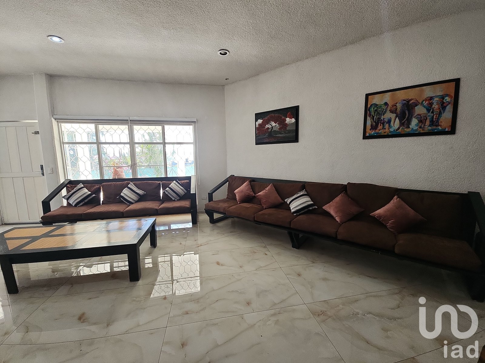 Casa en venta amueblada en Fraccionamiento Las Brisas de Cuernavaca