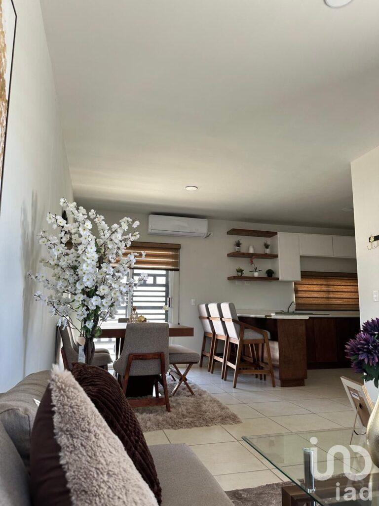 CASA EN VENTA EN LA PAZ - 3 RECÁMARAS (ZONA FAMILIAR)