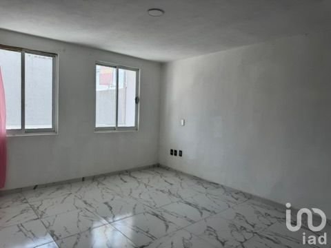 Casa en Venta en Col. Lázaro Cárdenas, Metepec, México