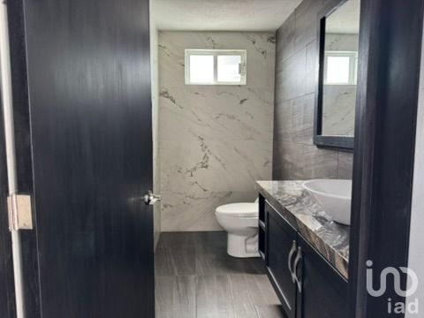 Casa en Venta en Col. Lázaro Cárdenas, Metepec, México