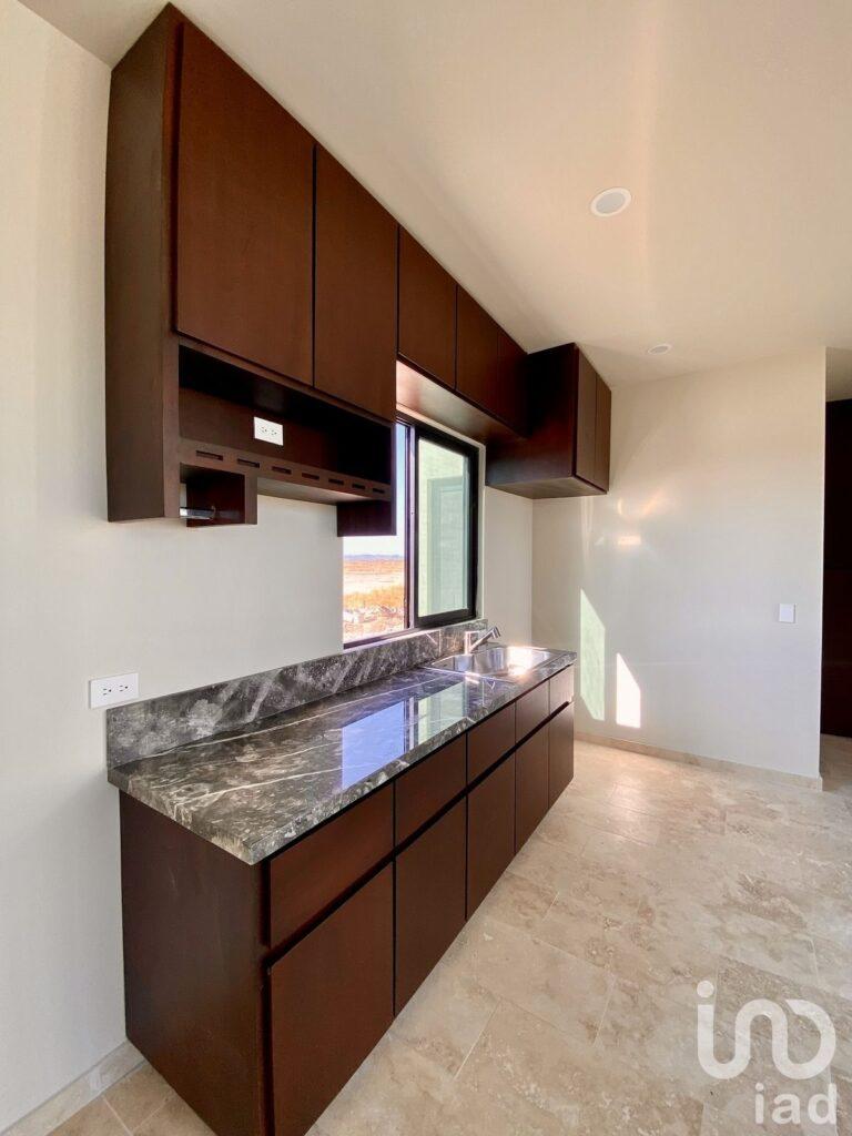 CASA NUEVA EN VENTA EN CHAMETLA