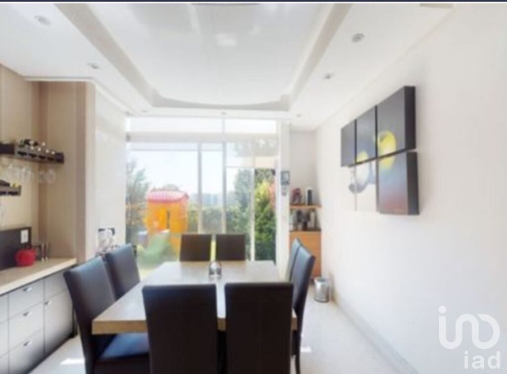 CASA EN VENTA EN BOSQUES DE LAS LOMAS