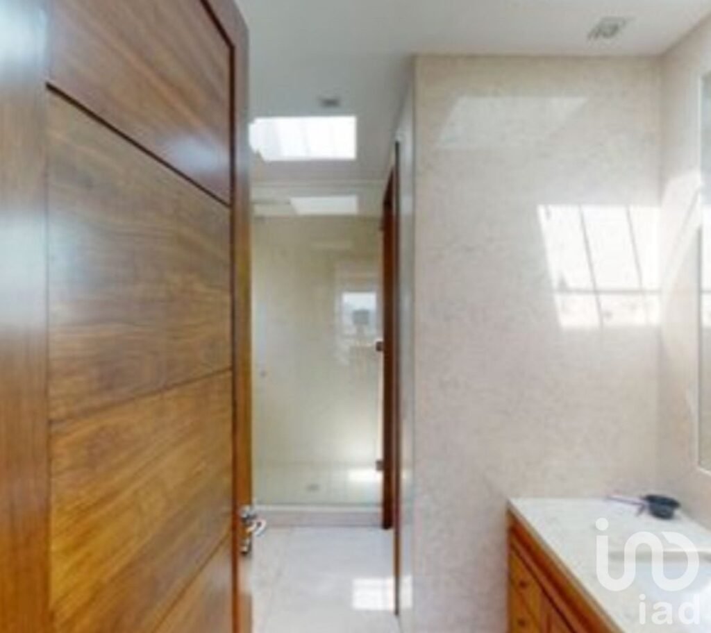CASA EN VENTA EN BOSQUES DE LAS LOMAS