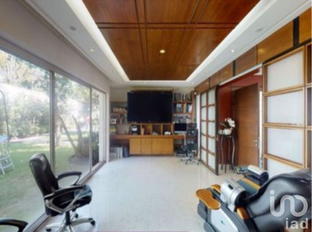 CASA EN VENTA EN BOSQUES DE LAS LOMAS