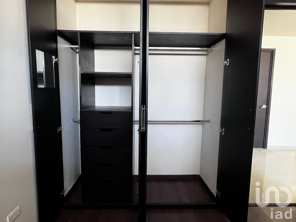 Departamento en venta en Zavaleta y La Recta