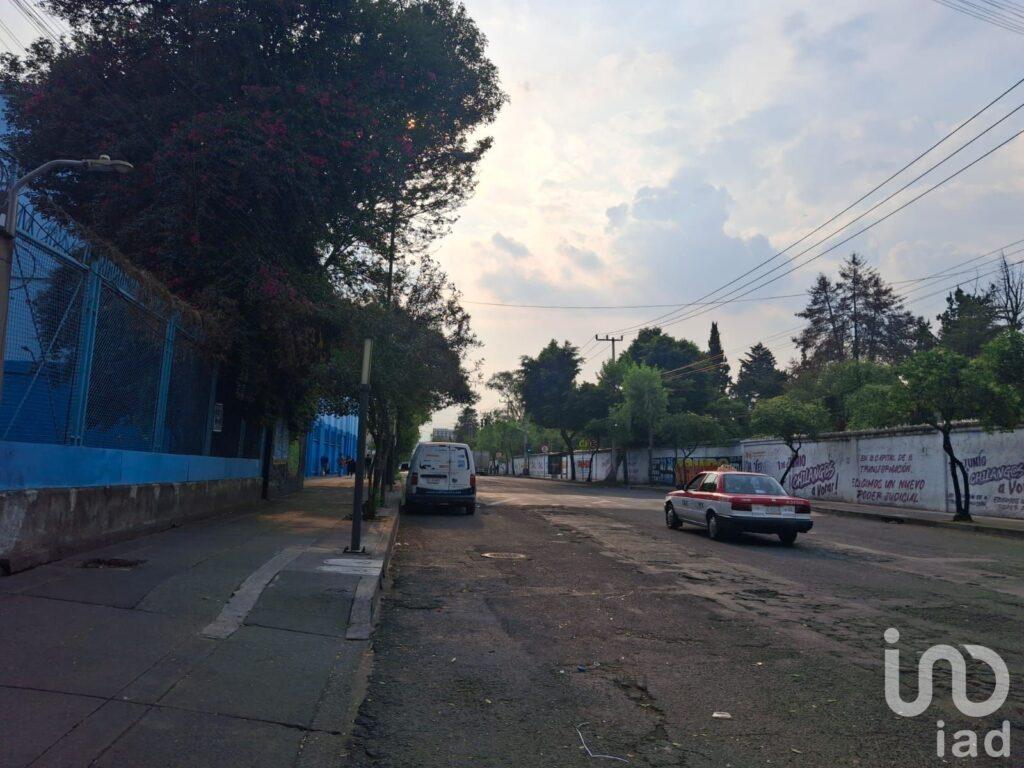 Departamento en venta cerca del metro Panteones