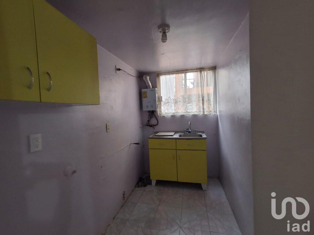Departamento en venta cerca del metro Panteones