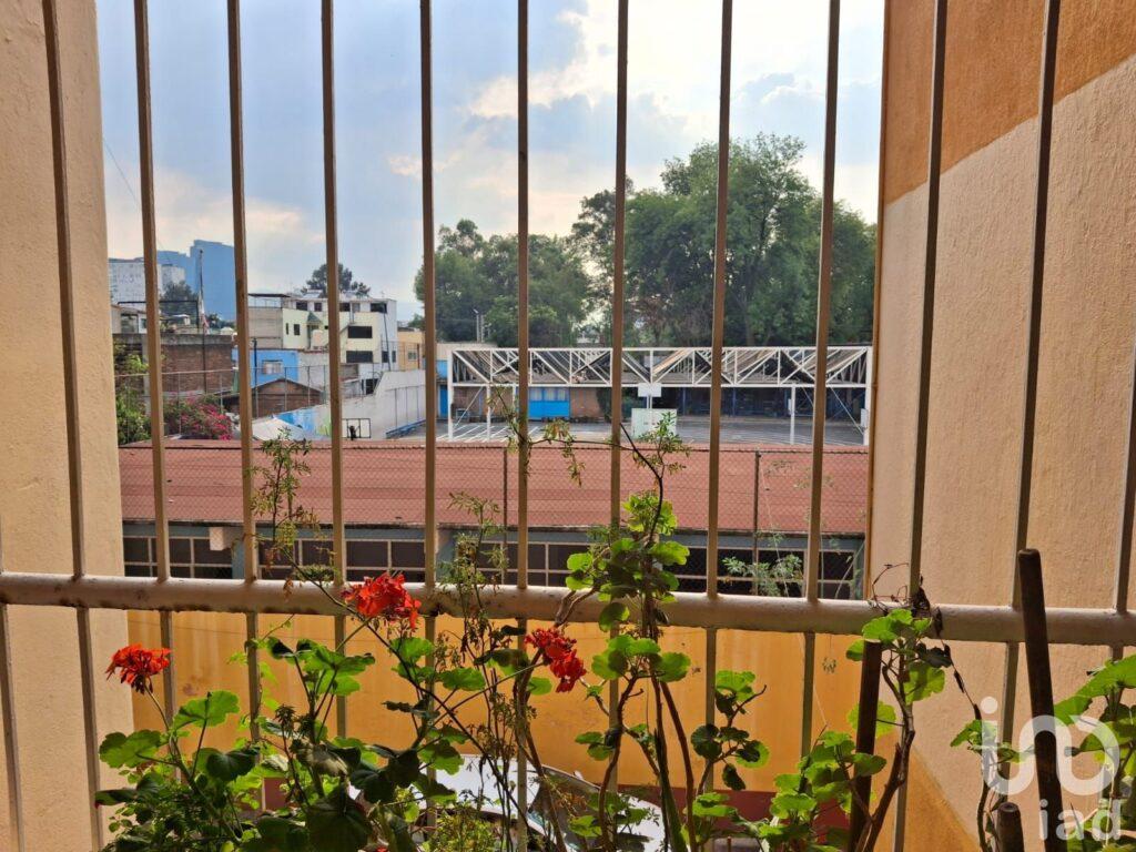 Departamento en venta cerca del metro Panteones