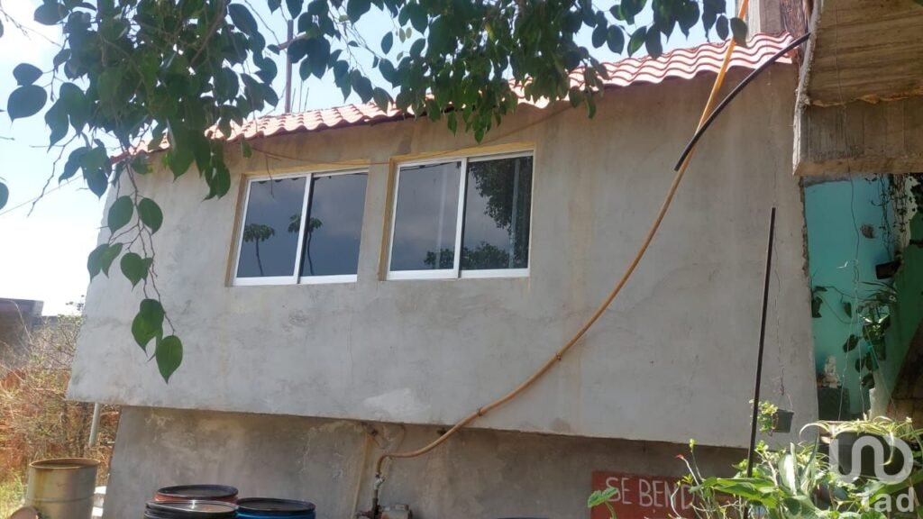 Terreno en venta a pie de carretera   en   Apaseo el Alto Municipio de Apaseo el Alto Guanajuato