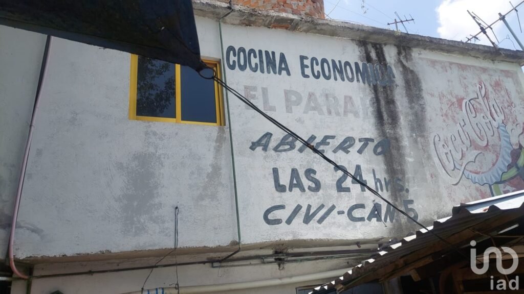 Terreno en venta a pie de carretera   en   Apaseo el Alto Municipio de Apaseo el Alto Guanajuato