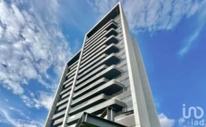 Departamento en Venta SADRO Vistas Volcanes/Club de Golf la Vista.