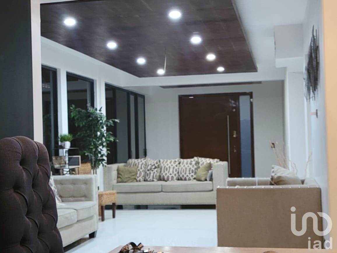 RESIDENCIA POR MISIONES CON ACABADOS DE LUJO 4 REC