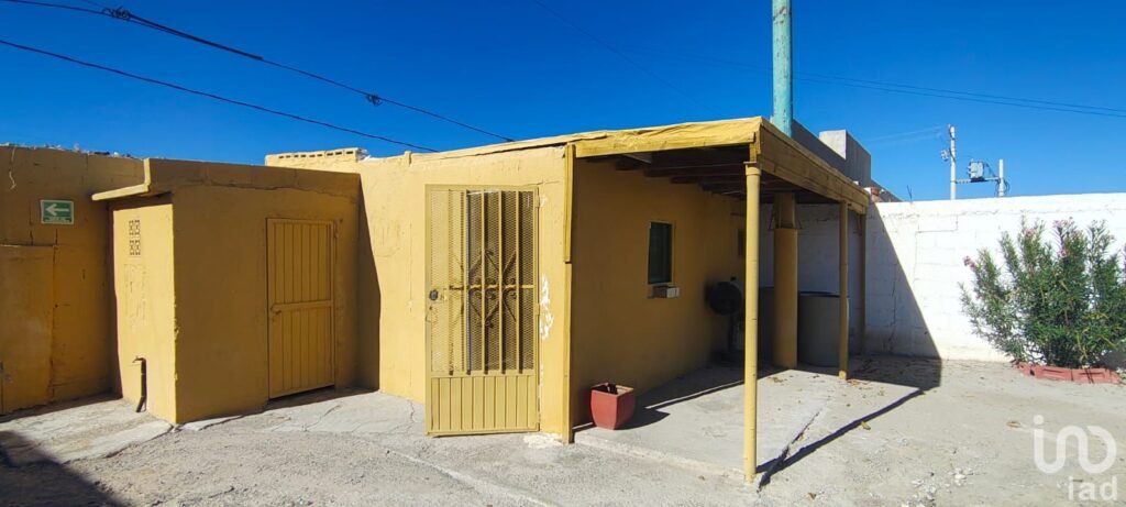 Terraza con alberca en venta, 1700 m2 en La Cuesta