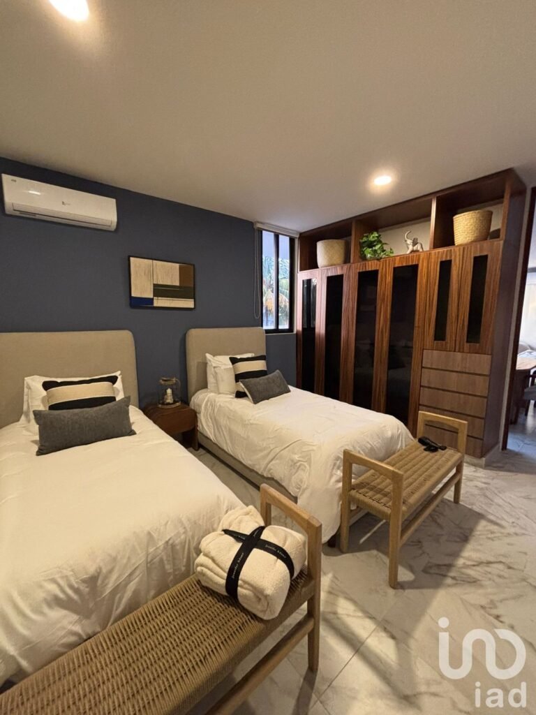 Depto. de lujo en Renta AMUEBLADO con alberca, gym y roof garden en Montes de Amé, Merida Yuc.