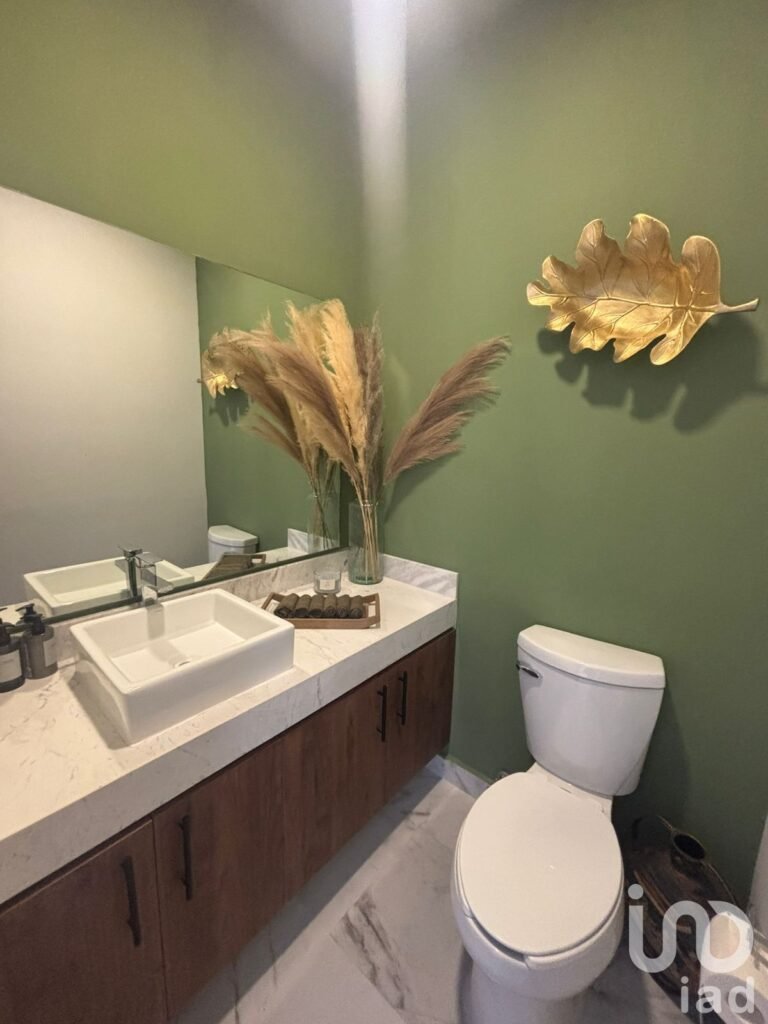 Depto. de lujo en Renta AMUEBLADO con alberca, gym y roof garden en Montes de Amé, Merida Yuc.