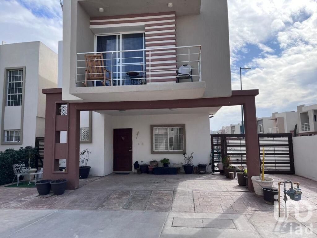 Casa en Renta Amueblada cerca de Consulado Americano y puente Zaragoza