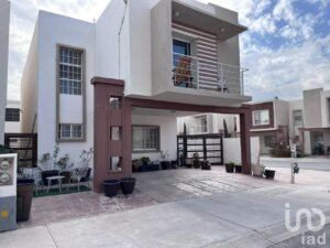 Casa en Renta Amueblada cerca de Consulado Americano y puente Zaragoza
