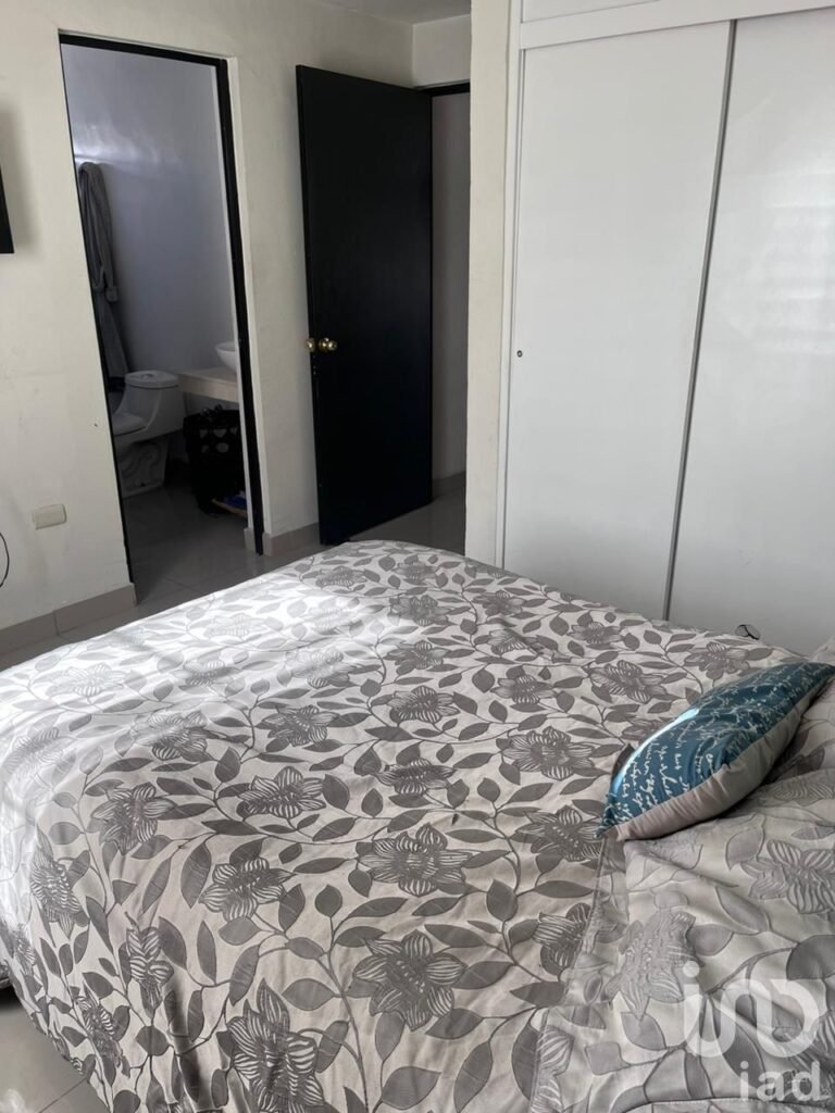 Casa en Renta Amueblada cerca de Consulado Americano y puente Zaragoza