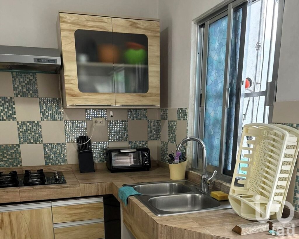 Casa Amueblada en Santa Fe, Playa del Carmen, 2 Recamaras, 2 baños, 2 cajones estacionamiento