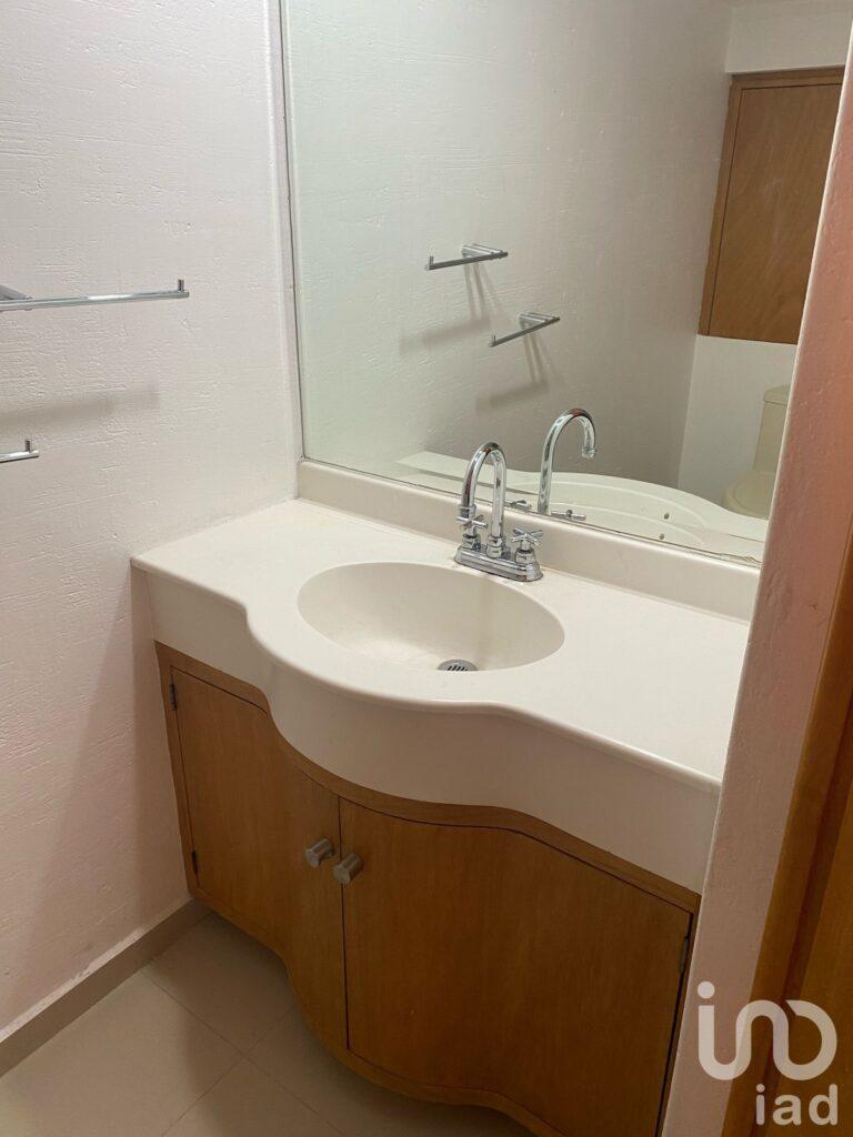 Casa en venta en Santiago Occipaco, Lomas Verdes, Naucalpan