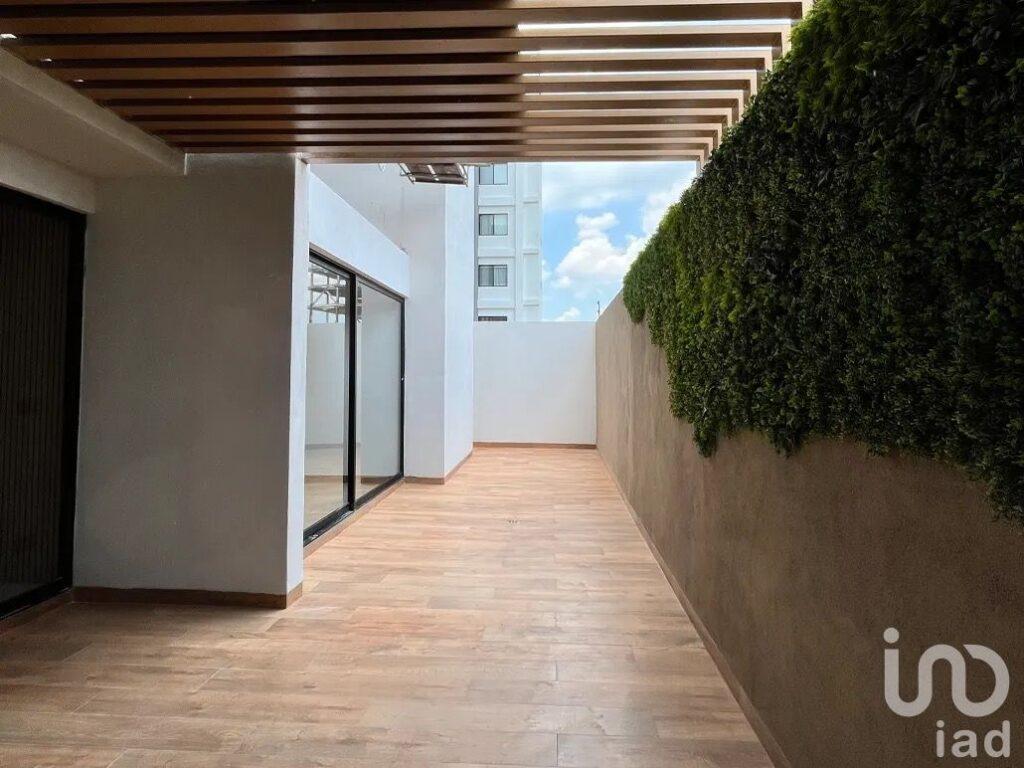 Departamento en Venta en avenida Palma Canaria, Valle de Juriquilla, Querétaro