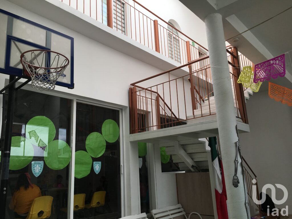 Venta de Casa en calle Aguacate, Arboledas, Querétaro.