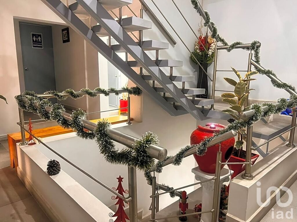 Consultorios y oficinas en renta en la colonia Del Valle - Todos los servicios incluidos