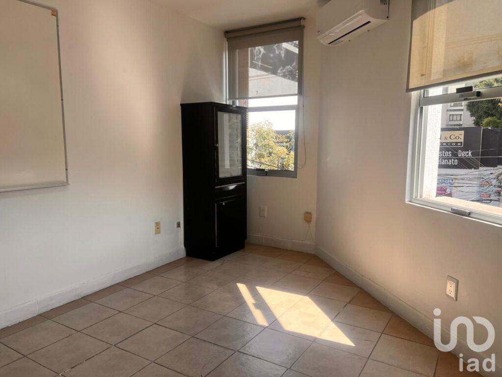 Consultorio en renta colonia Del Valle - todos los servicios incluidos