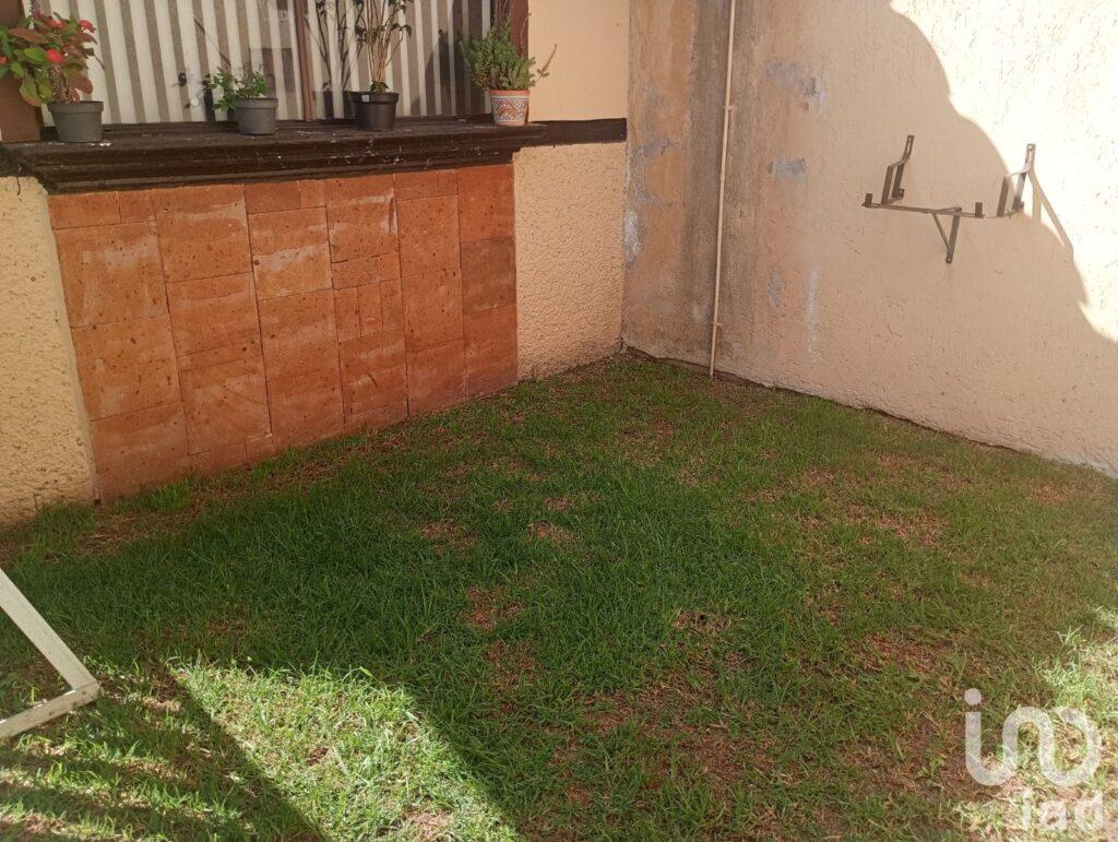 VENTA DE CASA CON JARDIN EN TULANCINGO