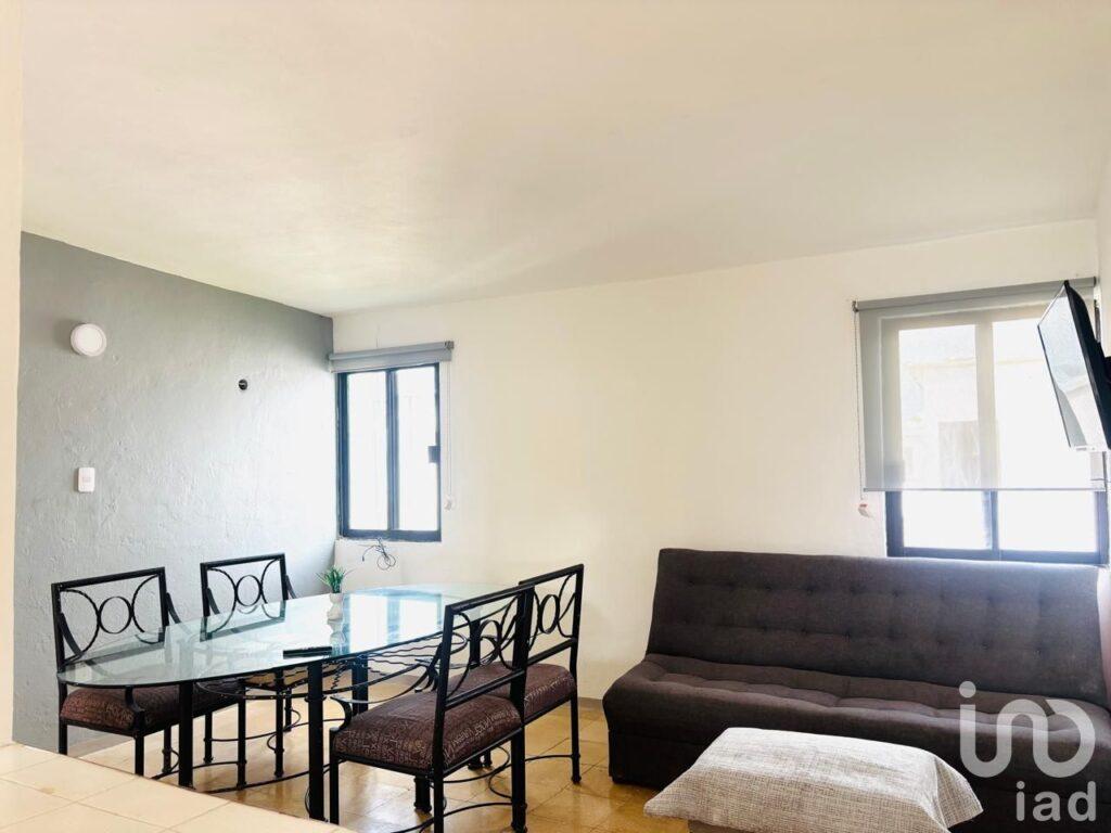 Departamento en Venta sobre Av. Bonampak Cerca de Puerto Cancún, Cancún, Q.Roo