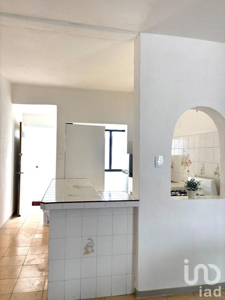 Departamento en Venta sobre Av. Bonampak Cerca de Puerto Cancún, Cancún, Q.Roo