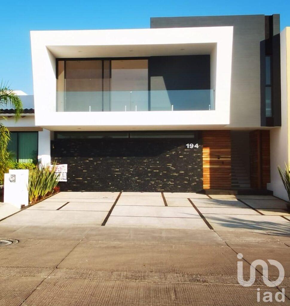 SE VENDE CASA EN FRACC. HACIENDA DEL MONTE EN JESUS DEL MONTE MORELIA