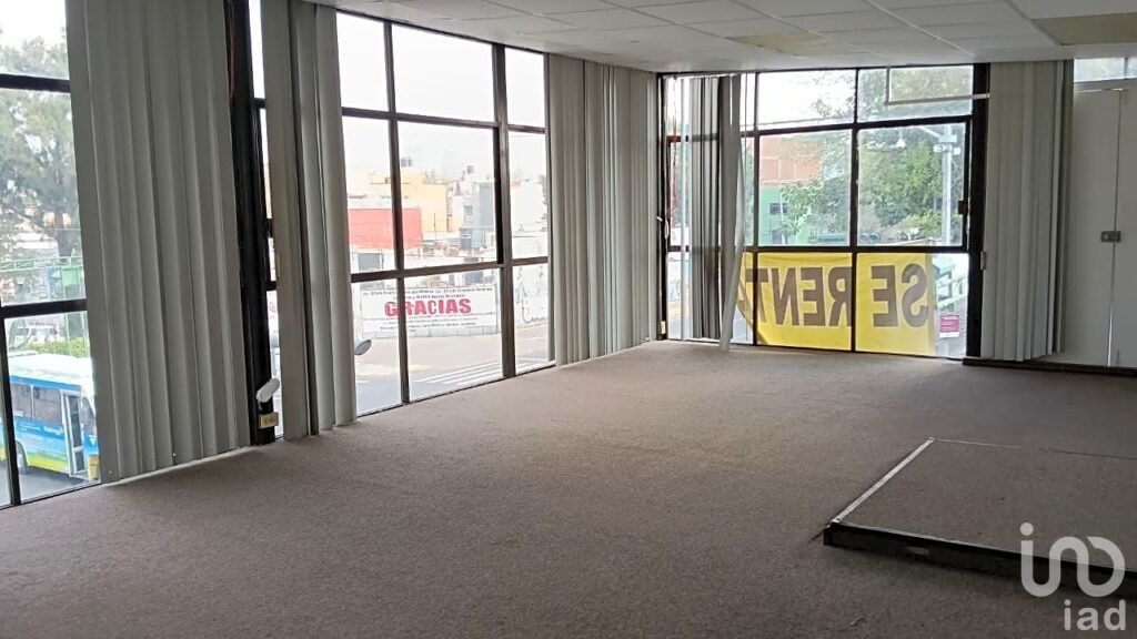 Local-comercial funcional E en renta en la Alcaldía Azcapotzalco