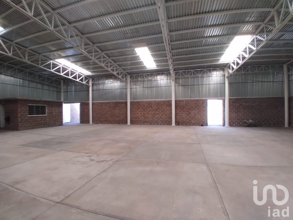 BODEGA EN RENTA A 15 MINUTOS DE PACHUCA