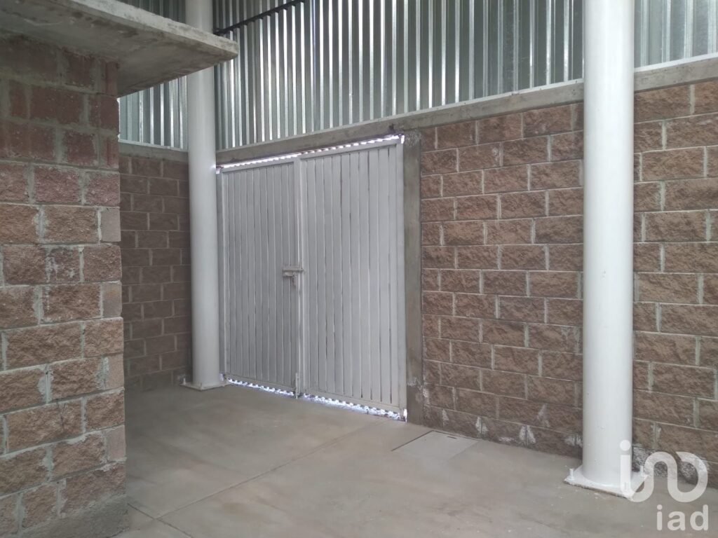 BODEGA EN RENTA A 15 MINUTOS DE PACHUCA
