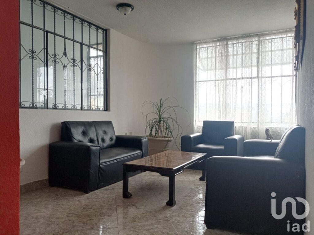 Edificio en Renta, Parque de Poblamiento, Pachuca, Hidalgo.