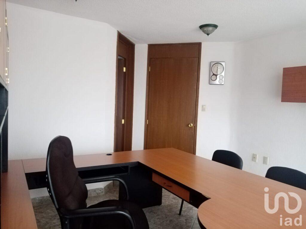 Edificio en Renta, Parque de Poblamiento, Pachuca, Hidalgo.