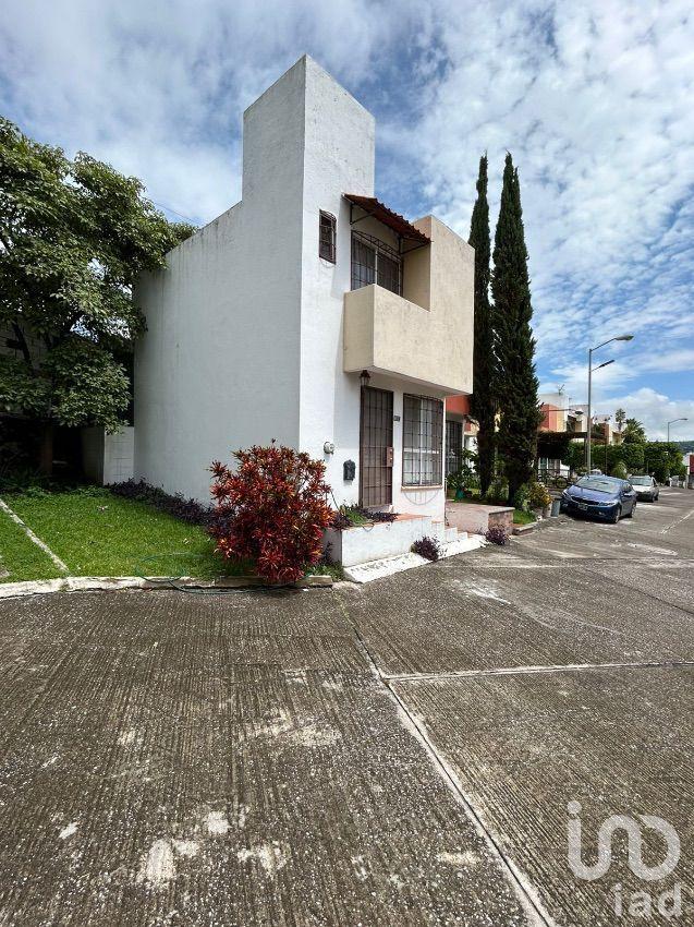 CASA EN VENTA EL FRACCIONAMIENTO VALPARAÍSO, TEMIXCO...