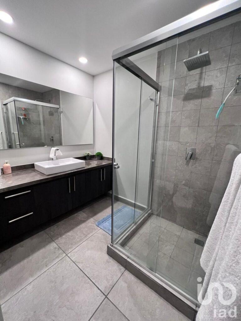 ZONA NORTE DE CUERNAVACA DEPARTAMENTO EN RENTA( AMUEBLADO) VISTAS DEL VALLE...