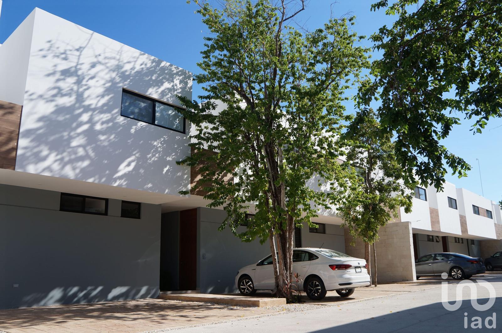 CASA EN VENTA – ROOFTOP- A 5 MIN DE LA PLAYA XCALACOCO