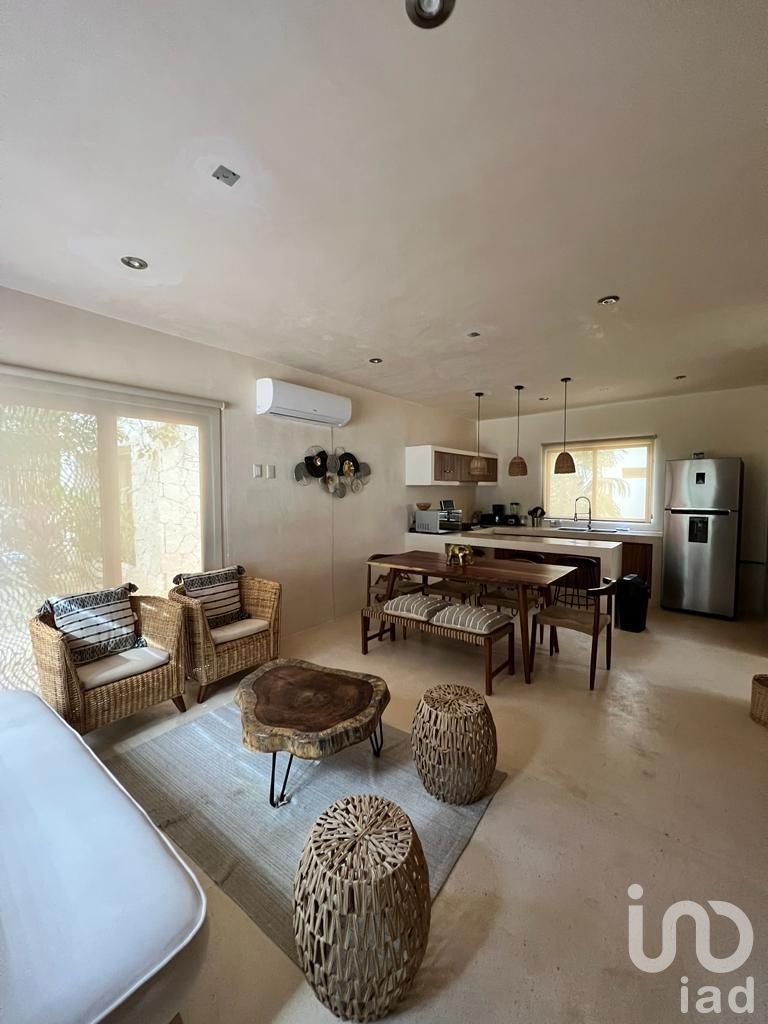 Villa de 3 habitaciones en Venta, dentro del fraccionamiento Selva Norte en TULUM